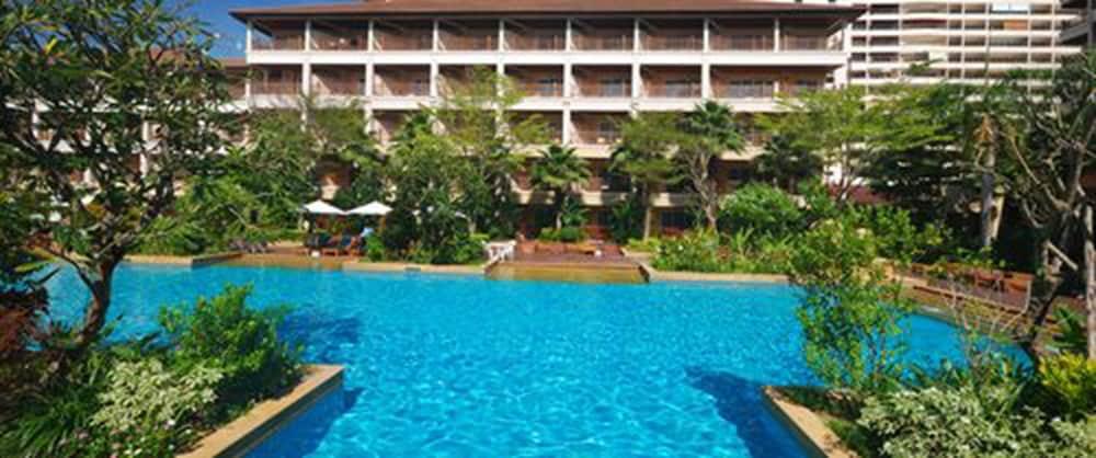รีสอร์ท เดอะ เฮอริเทจ พัทา บีช 4*